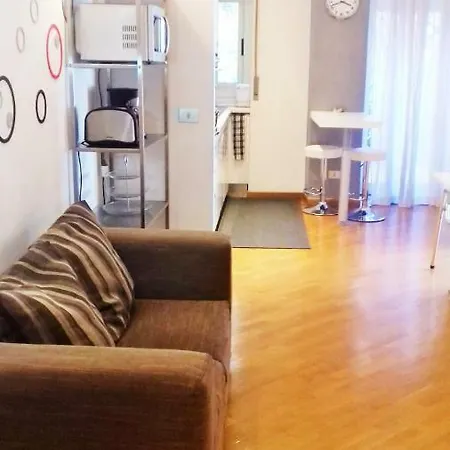 We It - Bestbnb Garbatella Apartment Rom