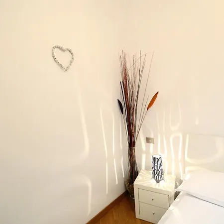 We It - Bestbnb Garbatella Daire *